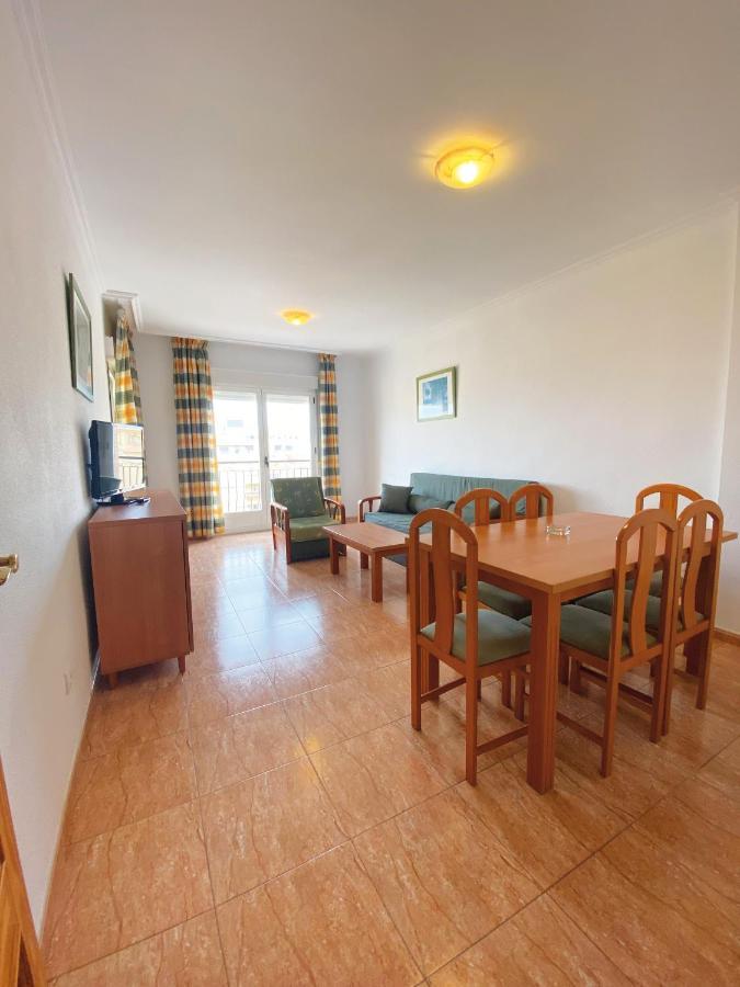 One-Bedroom Apartment Terrace